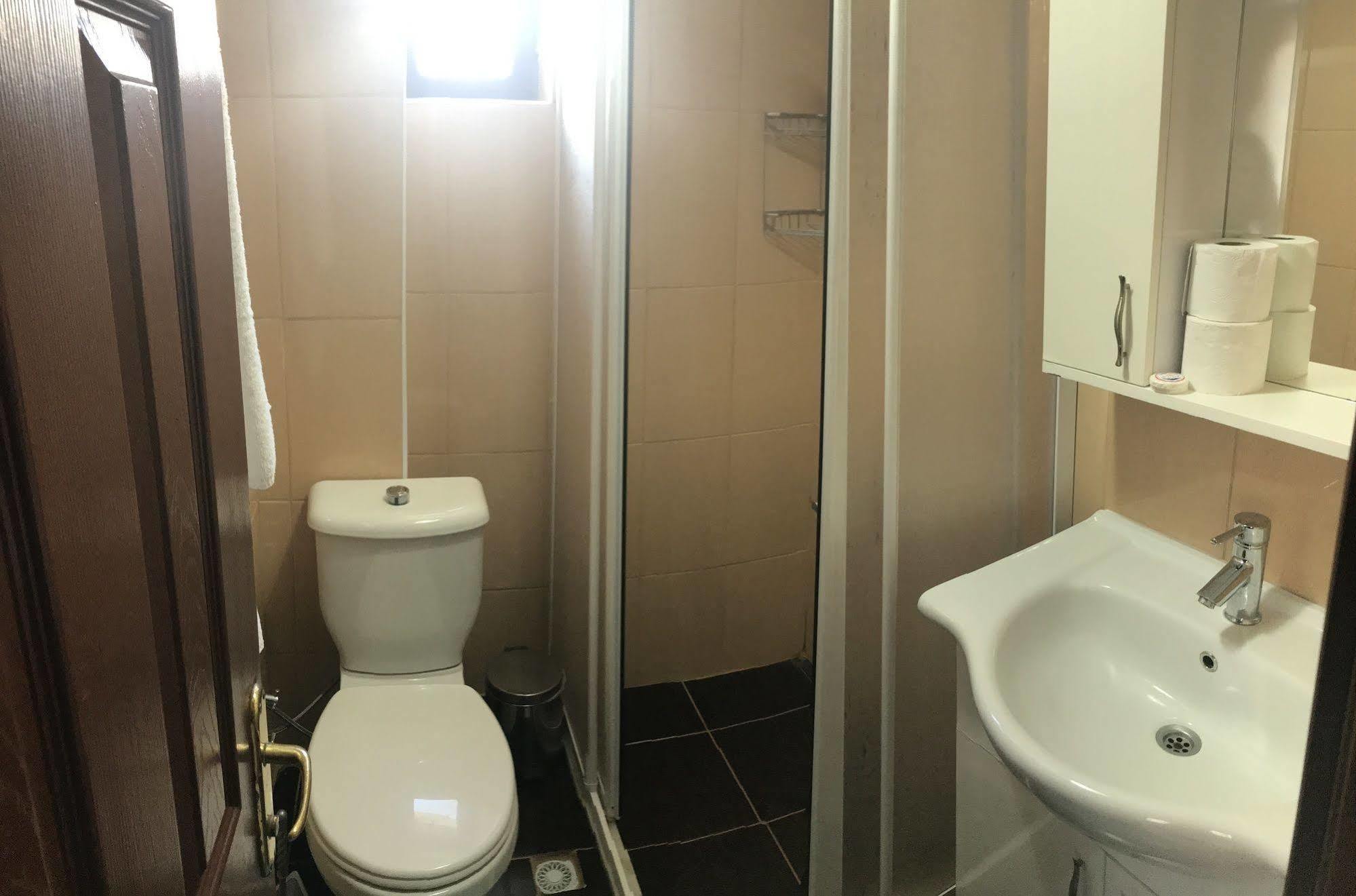 Seren Sari Hotel 3*